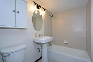 6448 Glenwood Ave, Golden Valley, MN 55427 - Photo 11