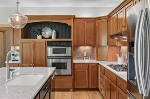 11281 Stonemill Farms Curve, Woodbury, MN 55129 - Photo 23