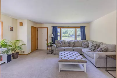 6332 Oak Knoll Plaza, Woodbury, MN 55125 - Photo 5