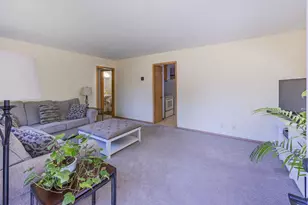 6332 Oak Knoll Plaza, Woodbury, MN 55125 - Photo 7