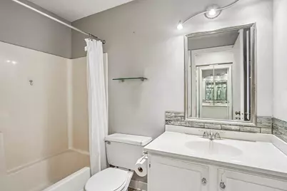 999 41st Avenue NE #302, Columbia Heights, MN 55421 - Photo 5
