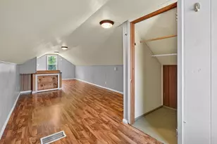 4928 Abbott Ave N, Brooklyn Center, MN 55429 - Photo 13