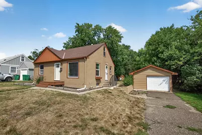 4928 Abbott Avenue N, Brooklyn Center, MN 55429 - Photo 3