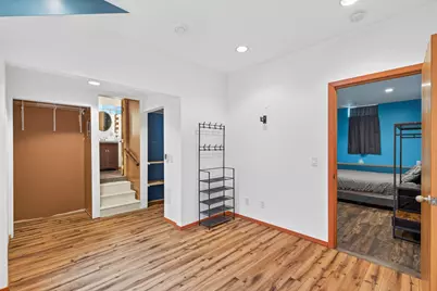 4928 Abbott Avenue N, Brooklyn Center, MN 55429 - Photo 21