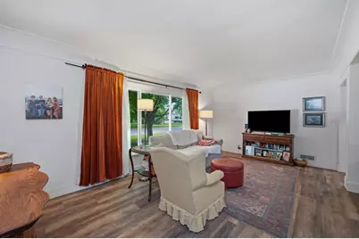 211 Kelser Street, Welcome, MN 56181 - Photo 5