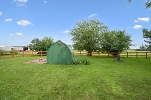 211 Kelser St, Welcome, MN 56181 - Photo 33