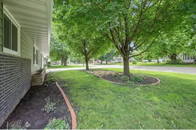 211 Kelser Street, Welcome, MN 56181 - Photo 29