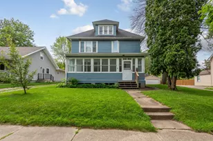 427 Cherry St, Owatonna, MN 55060 - Photo 1