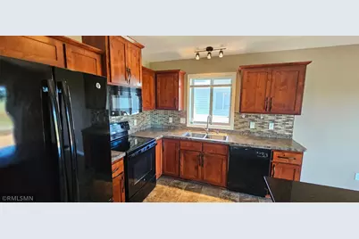9318 Golden Pond Lane N, Monticello, MN 55362 - Photo 11