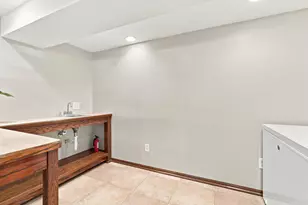 3224 Hillsboro Ave N, New Hope, MN 55427 - Photo 21