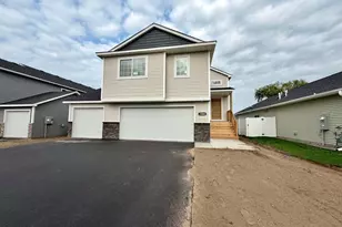 25868 Emerson Ct, Wyoming, MN 55092 - Photo 1