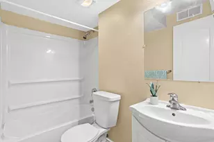 2917 Hemingway Dr, Chaska, MN 55318 - Photo 21