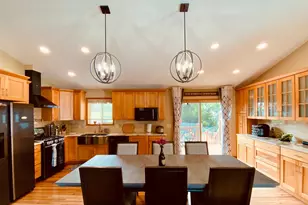 2543 Cypress St, Maplewood, MN 55109 - Photo 15