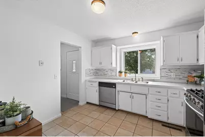 11533 Yukon Avenue N, Champlin, MN 55316 - Photo 5