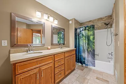 2870 Jordan Drive, Woodbury, MN 55125 - Photo 31