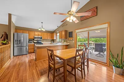 2870 Jordan Drive, Woodbury, MN 55125 - Photo 17
