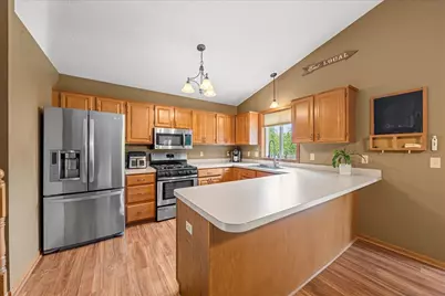 2870 Jordan Drive, Woodbury, MN 55125 - Photo 21