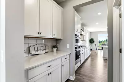 16206 Europa Avenue N, Hugo, MN 55038 - Photo 7