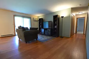 1585 Cohansey St, Saint Paul, MN 55117 - Photo 3