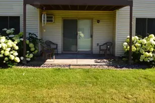 1585 Cohansey St, Saint Paul, MN 55117 - Photo 1
