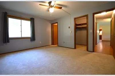 1585 Cohansey Street #101, Saint Paul, MN 55117 - Photo 9