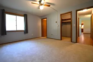 1585 Cohansey St, Saint Paul, MN 55117 - Photo 9