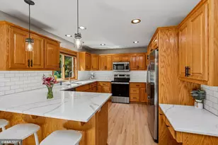 105 Valley Ct, Cannon Falls, MN 55009 - Photo 11