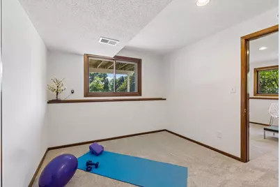 4235 Bridgewood Terrace, Vadnais Heights, MN 55127 - Photo 39