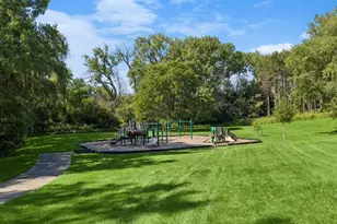 4235 Bridgewood Terrace, Vadnais Heights, MN 55127 - Photo 45