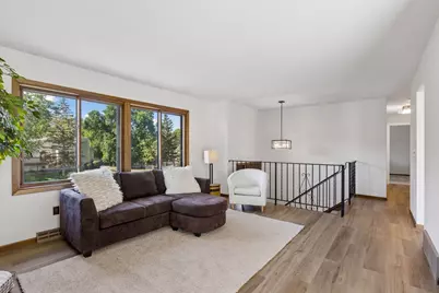 4235 Bridgewood Terrace, Vadnais Heights, MN 55127 - Photo 11
