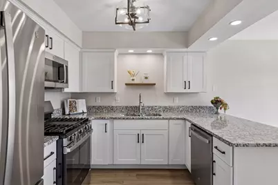 4235 Bridgewood Terrace, Vadnais Heights, MN 55127 - Photo 21