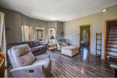 319 E 10th Street, Blue Earth, MN 56013 - Photo 3