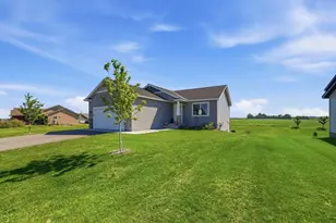 608 Elm St N, Kimball, MN 55353 - Photo 3