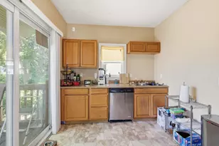 2815 Irving Ave N, Minneapolis, MN 55411 - Photo 9