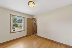 3426 Zenith Ave N, Robbinsdale, MN 55422 - Photo 17