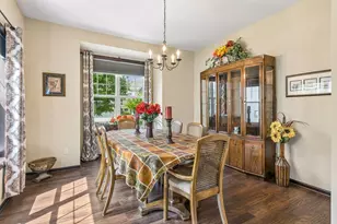 2588 Vierling Dr E, Shakopee, MN 55379 - Photo 3