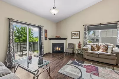 2588 Vierling Drive E, Shakopee, MN 55379 - Photo 11