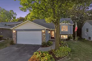 10553 166th St W, Lakeville, MN 55044 - Photo 1