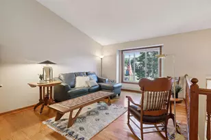 10553 166th St W, Lakeville, MN 55044 - Photo 3