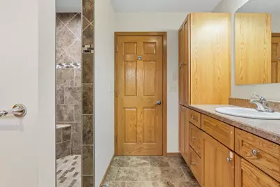 219 5th Street SE, Madelia, MN 56062 - Photo 21