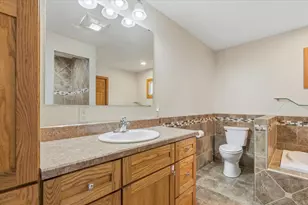 219 5th St SE, Madelia, MN 56062 - Photo 19