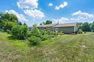 219 5th St SE, Madelia, MN 56062 - Photo 37