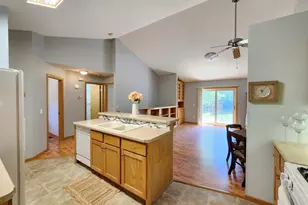 766 Independence Dr, Big Lake, MN 55309 - Photo 3