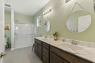 4305 Cottagewood Ct, Excelsior, MN 55331 - Photo 9