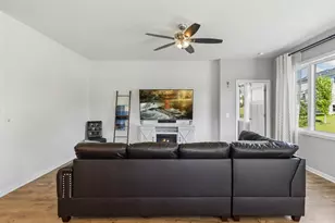 4305 Cottagewood Ct, Excelsior, MN 55331 - Photo 25
