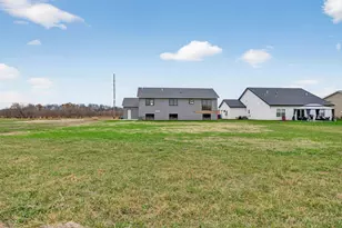 655 1st St SE, Elgin, MN 55932 - Photo 19