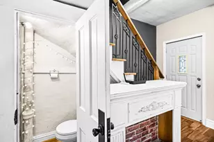 523 1st St, Duluth, MN 55810 - Photo 11