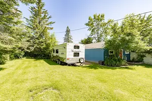 523 1st St, Duluth, MN 55810 - Photo 23