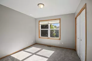 1893 Clover Meadow Dr, Chaska, MN 55318 - Photo 21