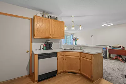 1795 Donegal Drive #8, Woodbury, MN 55125 - Photo 11